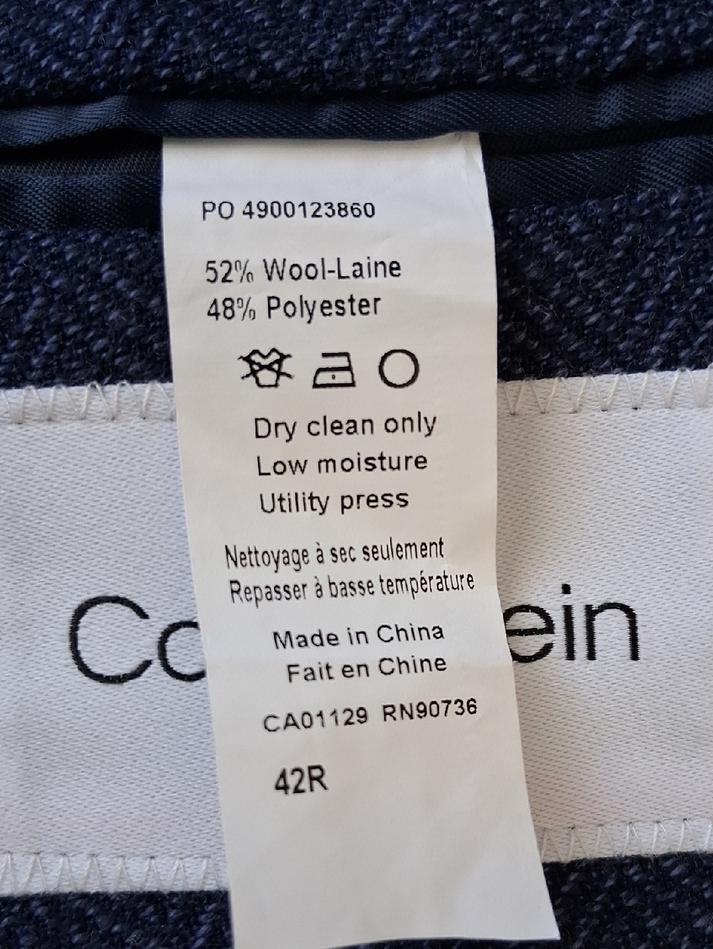 Calvin Klein Men's Wool Blend Navy Blue Herringbone Slim Fit  Blazer Size 42R - Picture 7 of 8